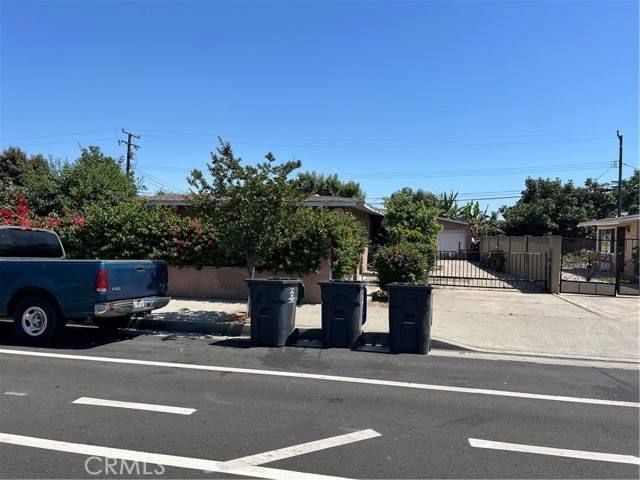 Santa Ana, CA 92703,2124 West Civic Center Drive