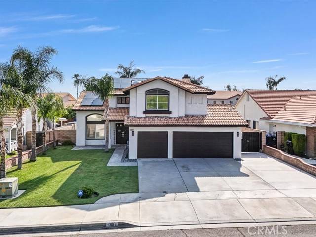 Highland, CA 92346,6886 Country Oaks Drive