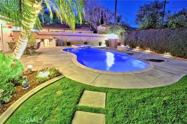 358 North Grand Avenue, Glendora, CA 91741