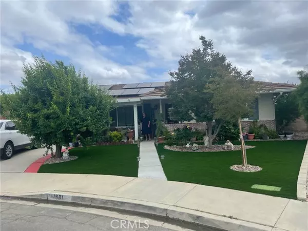 1561 Edgewood Lane, Hemet, CA 92543