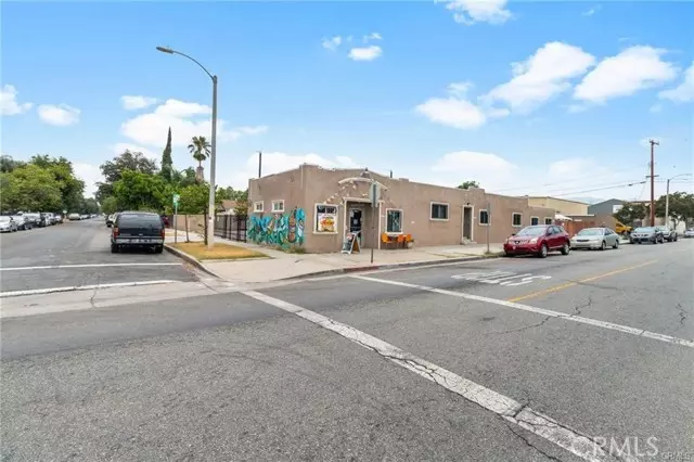 Ontario, CA 91761,428 South Sultana Avenue