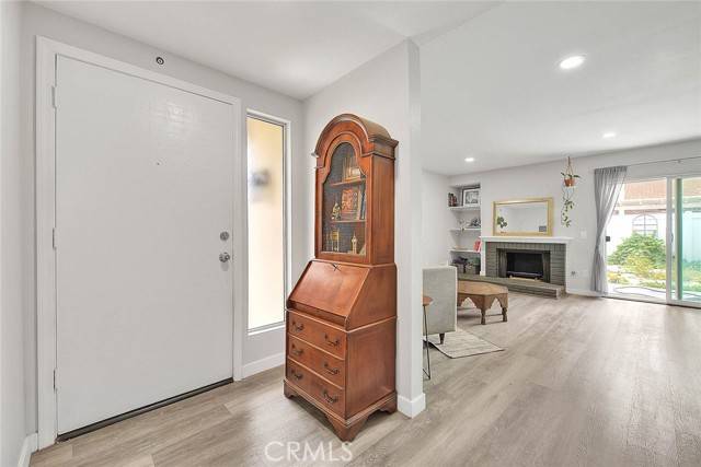 Corona, CA 92882,1068 Border Avenue