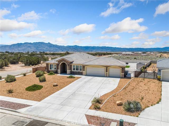 16991 Flintridge Street, Hesperia, CA 92345