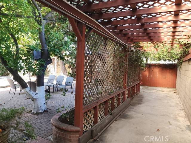 1150 West Santa Clara Avenue, Santa Ana, CA 92706