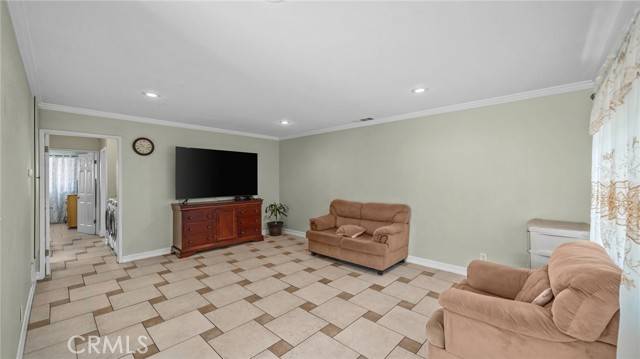 Baldwin Park, CA 91706,3856 Baldwin Park Boulevard