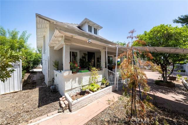 Ontario, CA 91762,510 West Sunkist Street
