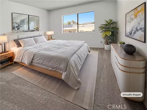 Panorama City, CA 91402,8800 Cedros Avenue
