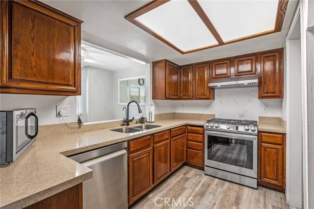 Anaheim, CA 92804,1226 South Western Avenue