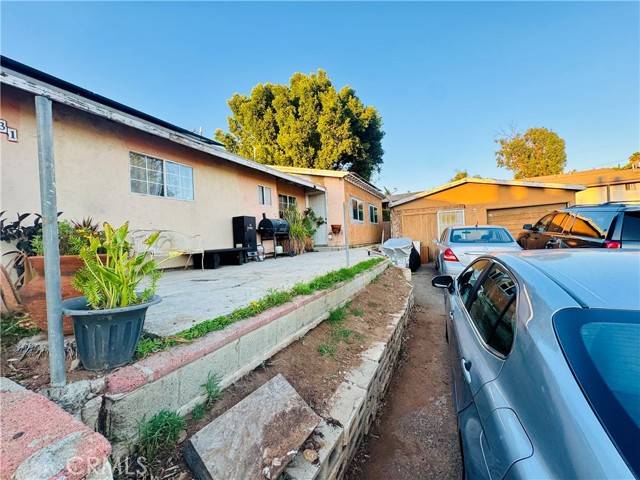Fallbrook, CA 92028,831 North Orange Avenue