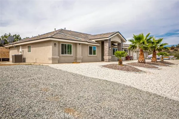 Oak Hills, CA 92344,10375 Buffalo Road
