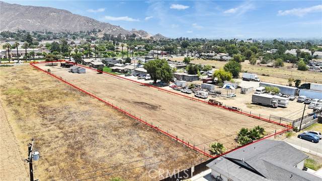 Jurupa Valley, CA 92509,6014 Mission Boulevard