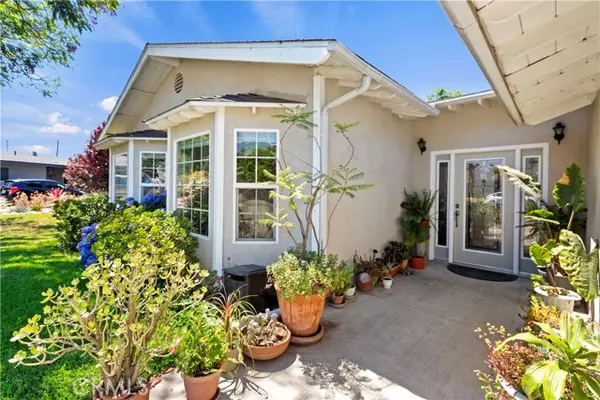 La Verne, CA 91750,2734 Grove Street