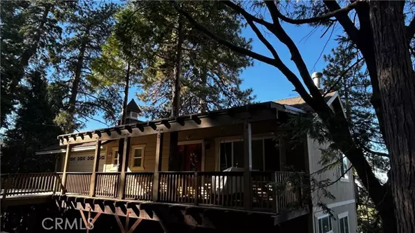 Crestline, CA 92325,25152 Valle Drive