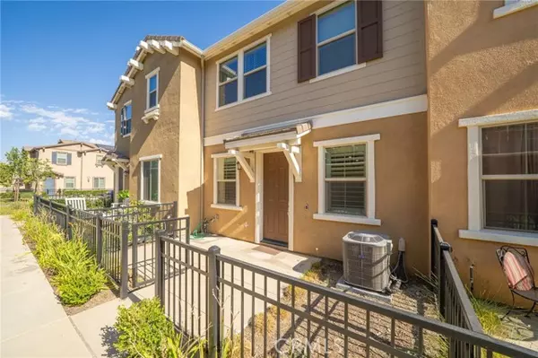 16502 Casa Grande Avenue, Fontana, CA 92336