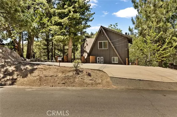 Lake Arrowhead, CA 92352,1296 Calgary Drive