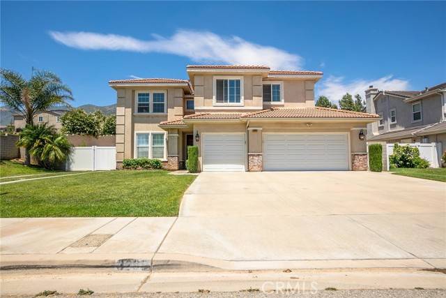 3296 Greystone Road, San Bernardino, CA 92407