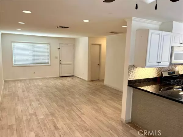 Winnetka, CA 91306,20146 Cohasset Street