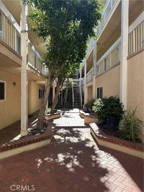 4807 Beck Avenue, Valley Village, CA 91601