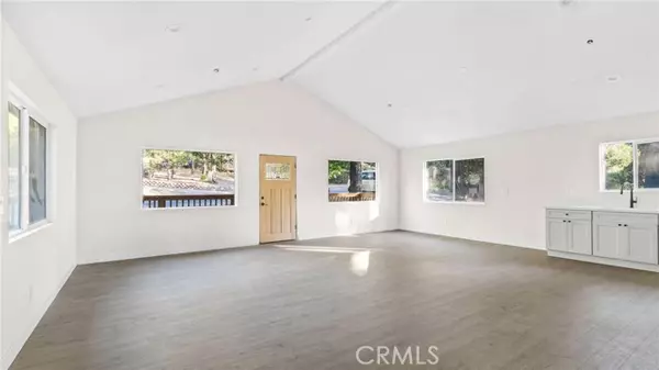 Idyllwild, CA 92549,53810 Country Club Drive