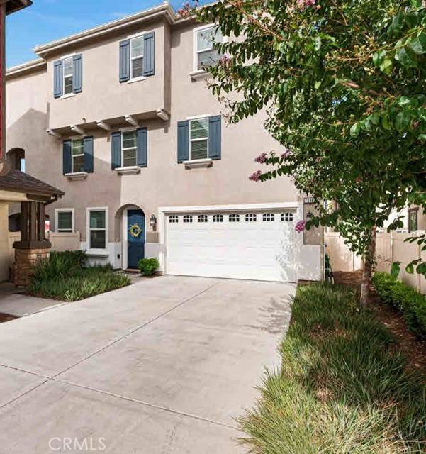 7346 Garnet Ridge Road, Jurupa Valley, CA 92509