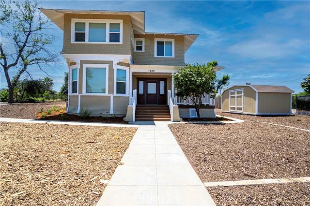 1902 East Citrus Avenue, Redlands, CA 92374