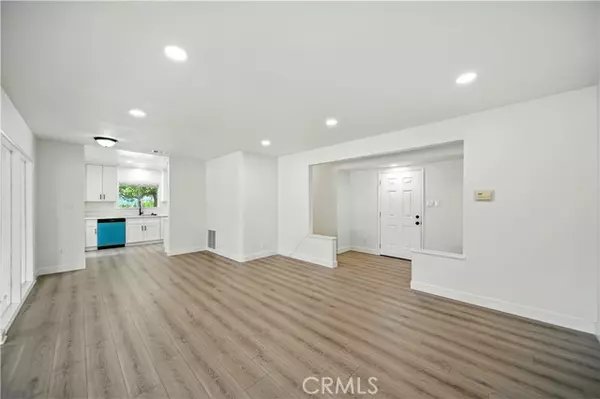 West Covina, CA 91790,1005 West Greendale Street