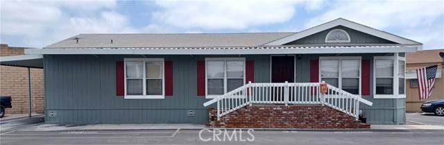 20806 Gridley Road, Lakewood, CA 90715