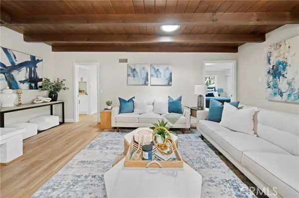 Glendora, CA 91741,552 East Mountain View Avenue