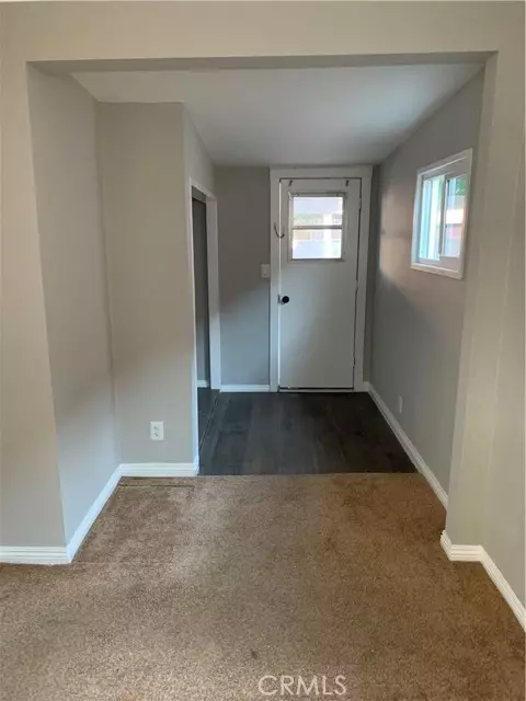 Commerce, CA 90040,6113 greenwood