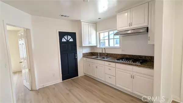 San Gabriel, CA 91776,422 W. Bencamp St