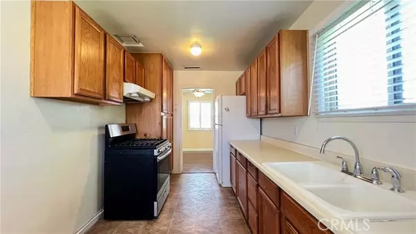 La Puente, CA 91744,14321 Temple Avenue