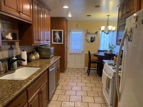Azusa, CA 91702,1004 East Galatea Street
