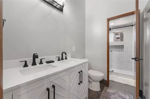 Crestline, CA 92325,965 Lausanne Drive
