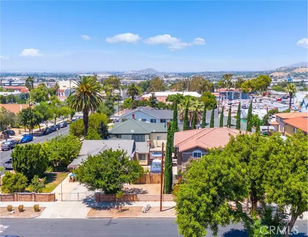 Corona, CA 92879,311 East 8th Street