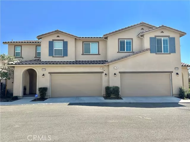 Corona, CA 92883,24218 Hillcrest Drive