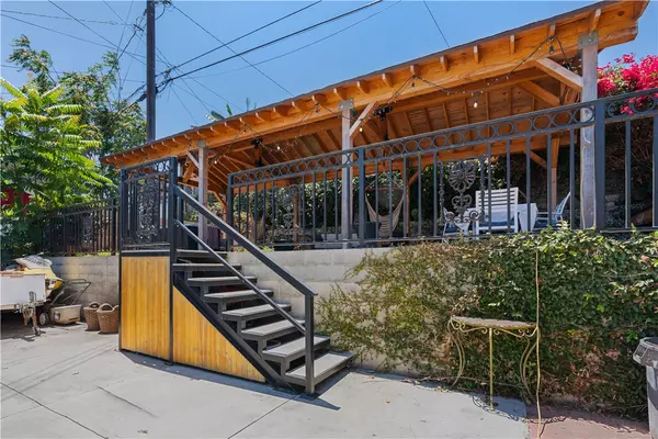 13207 South Carlton Avenue, Los Angeles, CA 90061