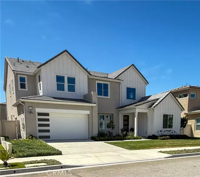 Saugus, CA 91350,17716 Ridgeline Court