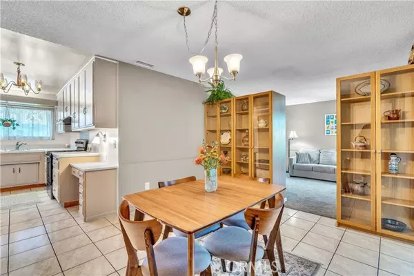 Claremont, CA 91711,175 Marywood Avenue