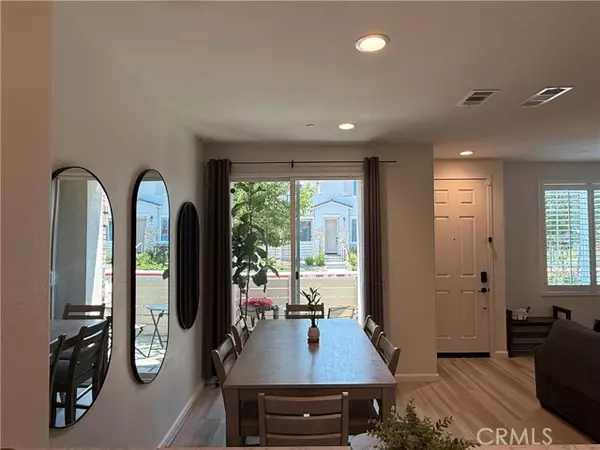 Murrieta, CA 92562,41979 Isadora Street