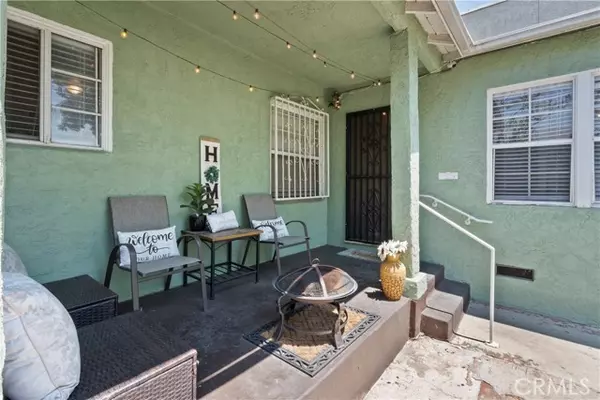 Los Angeles, CA 90022,6039 Fairfield Street