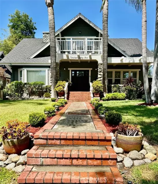 Pasadena, CA 91104,1955 North Los Robles Avenue