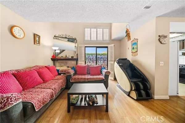 West Covina, CA 91790,104 Poxon Place
