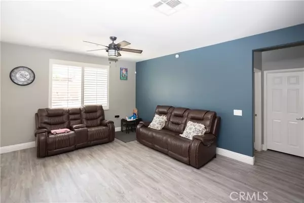 Fontana, CA 92336,5332 Trailhawk Avenue