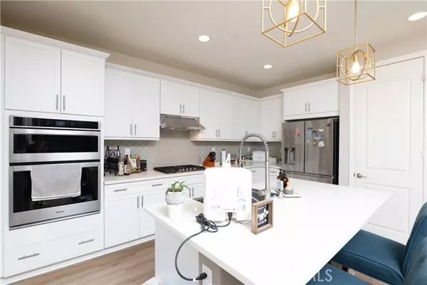 Corona, CA 92883,24560 Acadia Drive