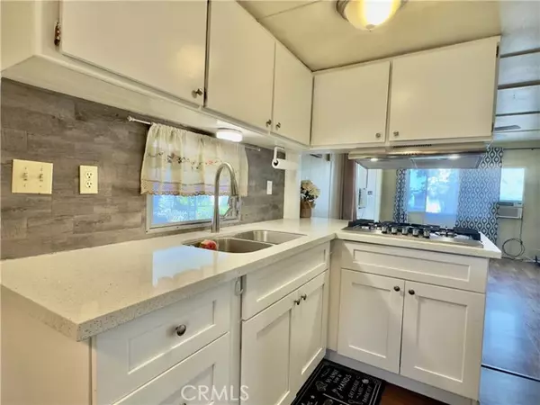 Corona, CA 92882,1203 W Sixth Street