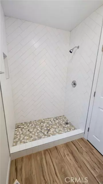 Riverside, CA 92507,422 Devener Street