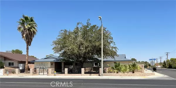 526 West Las Flores Avenue, Ridgecrest, CA 93555