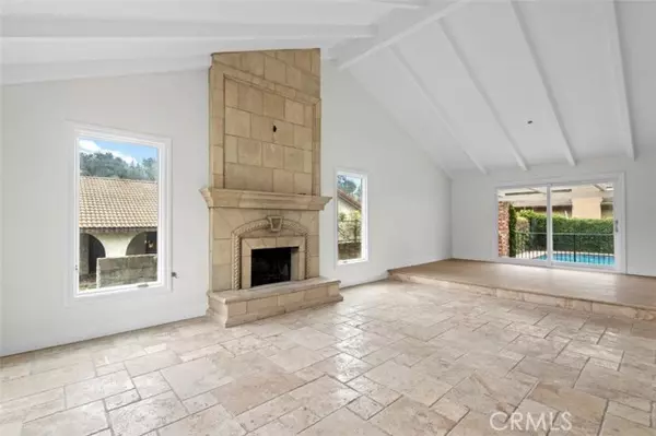 La Verne, CA 91750,160 Summit Road