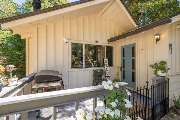 Crestline, CA 92325,693 CA 138