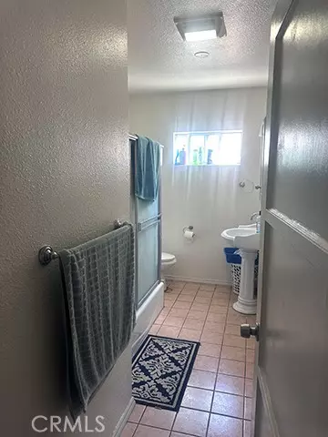South Gate, CA 90280,8669 Cypress Avenue